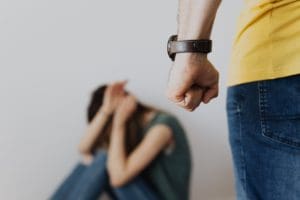 an image that represents the need of a domestic violence attorney or abogado de violencia domestica